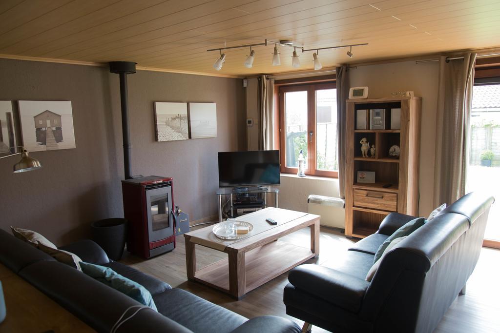 Vakantiehuisje De Haan Luaran gambar